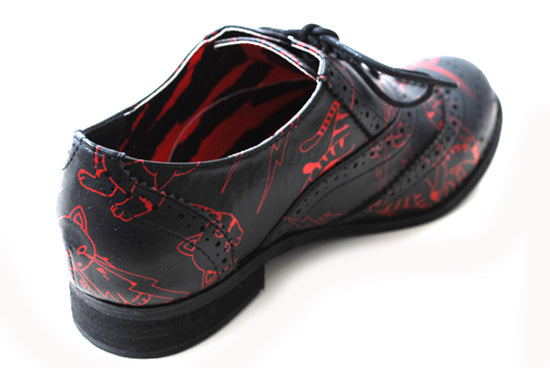 Iron Fist - Stabby Cat Oxford Flat