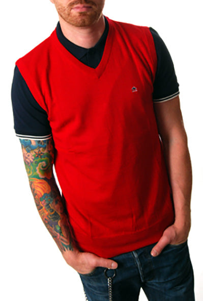 Merc - Jenz, classic knitted sleeveless sweater- Red