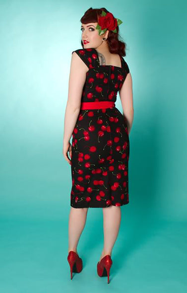 Miss Fortune - Lady Luck Wiggle Dress - Black Cherry